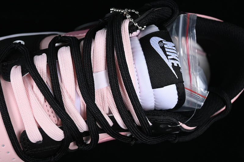 【330】[CW1590-100]-[DUNK LOW BLACK/PINK]-[WOMAN:35.5-41]