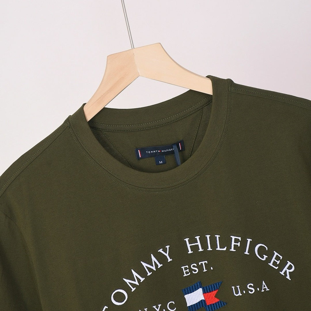 汤米TOMMY刺绣圆领短袖T恤