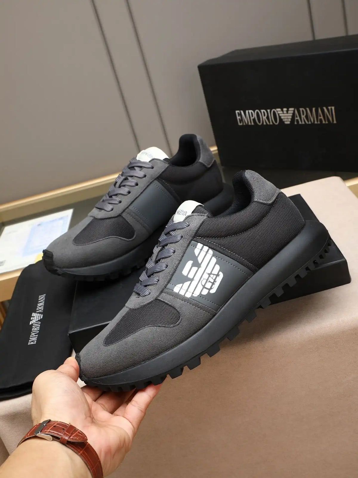 Armani* Men's Code: 0721B40 Size: 38-44 (45 Custom made without return)
