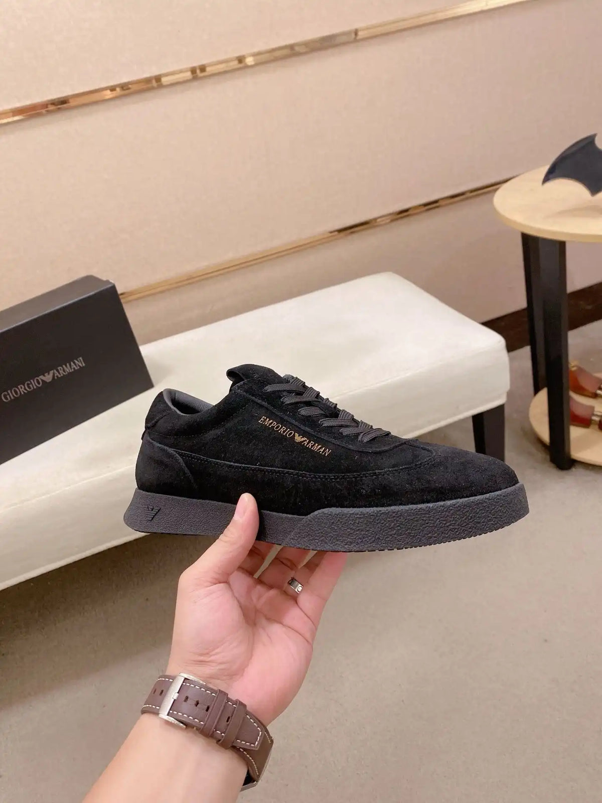 Armani* Men's Model Code: 0828B Size: 38-44 (45 customized)
