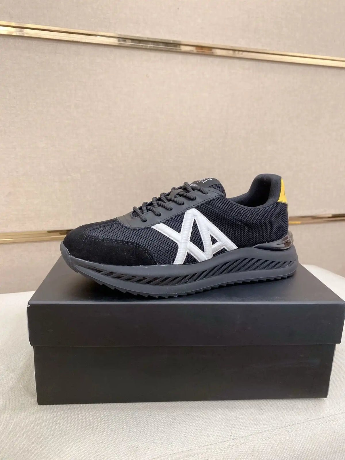 Armani* Men's Code: 0628B60 Size: 38-44 (45 Custom made without return)