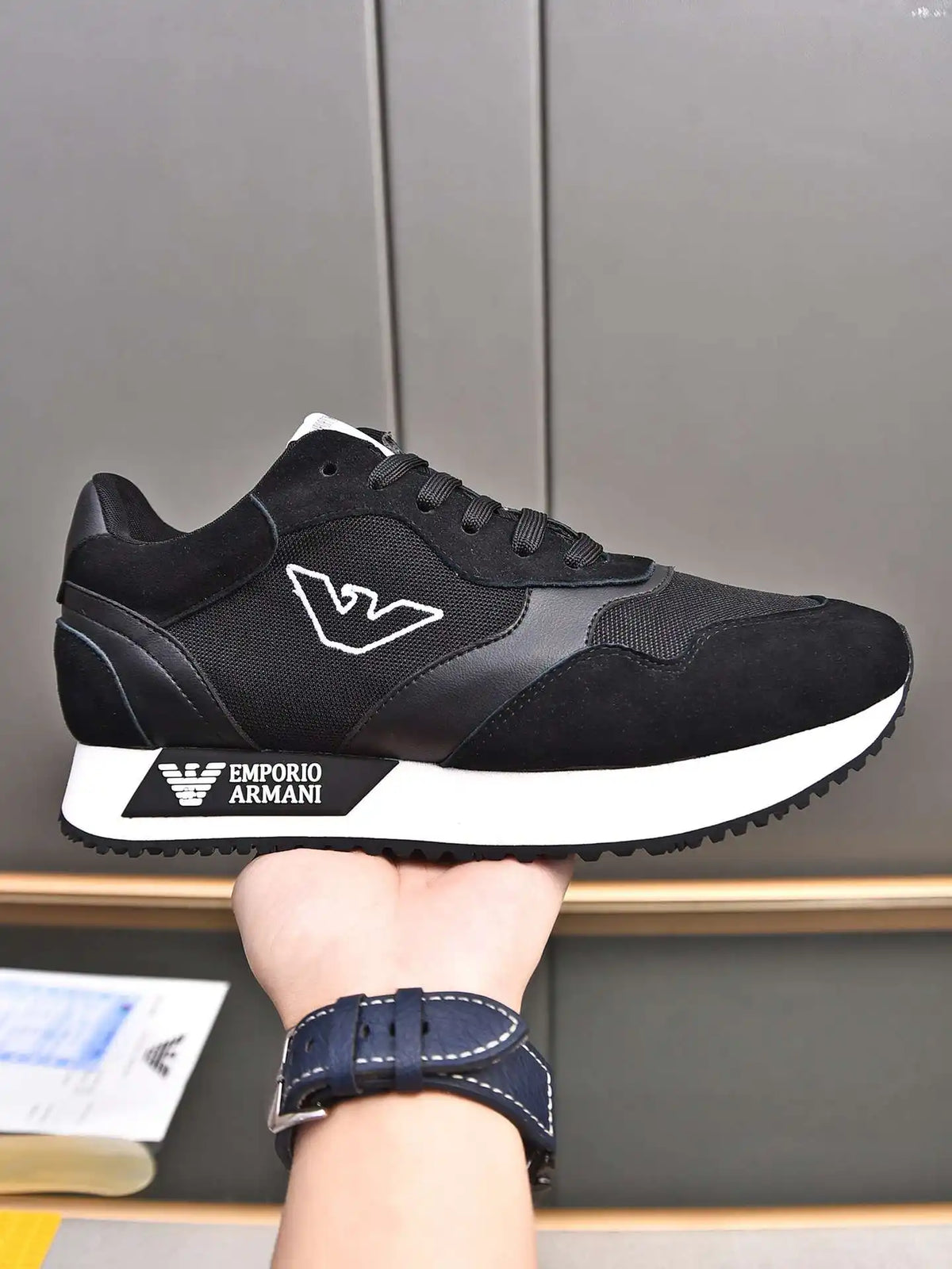 Armani men's shoes Code: 0720B50
