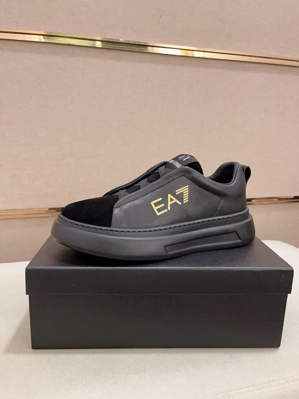 Armani Men's Edition Code: 0217B Size: 38-44