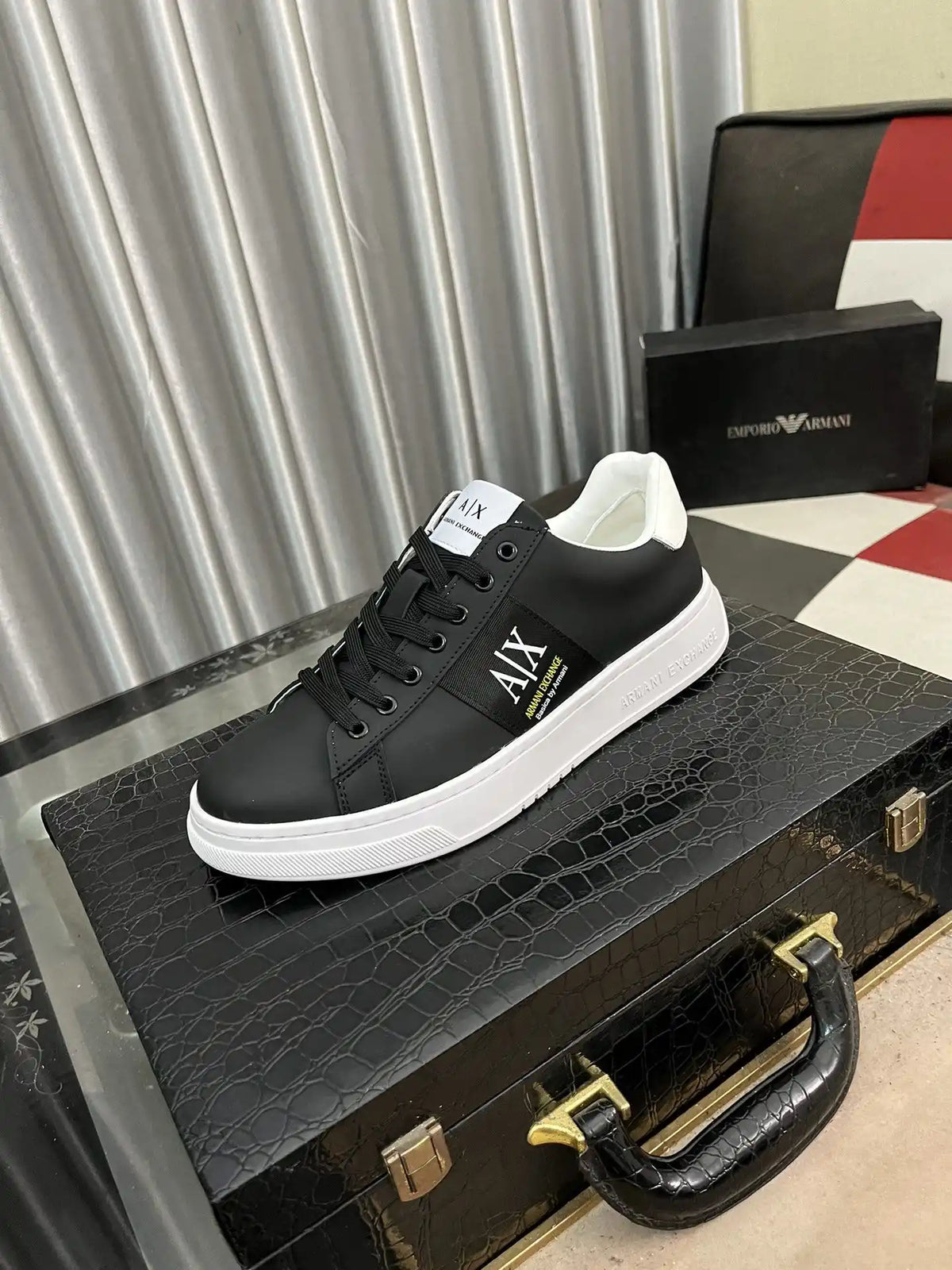 Armani Men's Shoe Code 8B4 Size3844