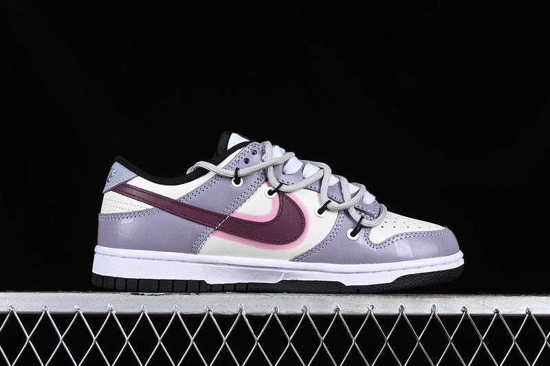 【330】[DH9765-002]-[SB DUNK LOW WHITE/PURPLE]-[WOMAN:35.5-40]