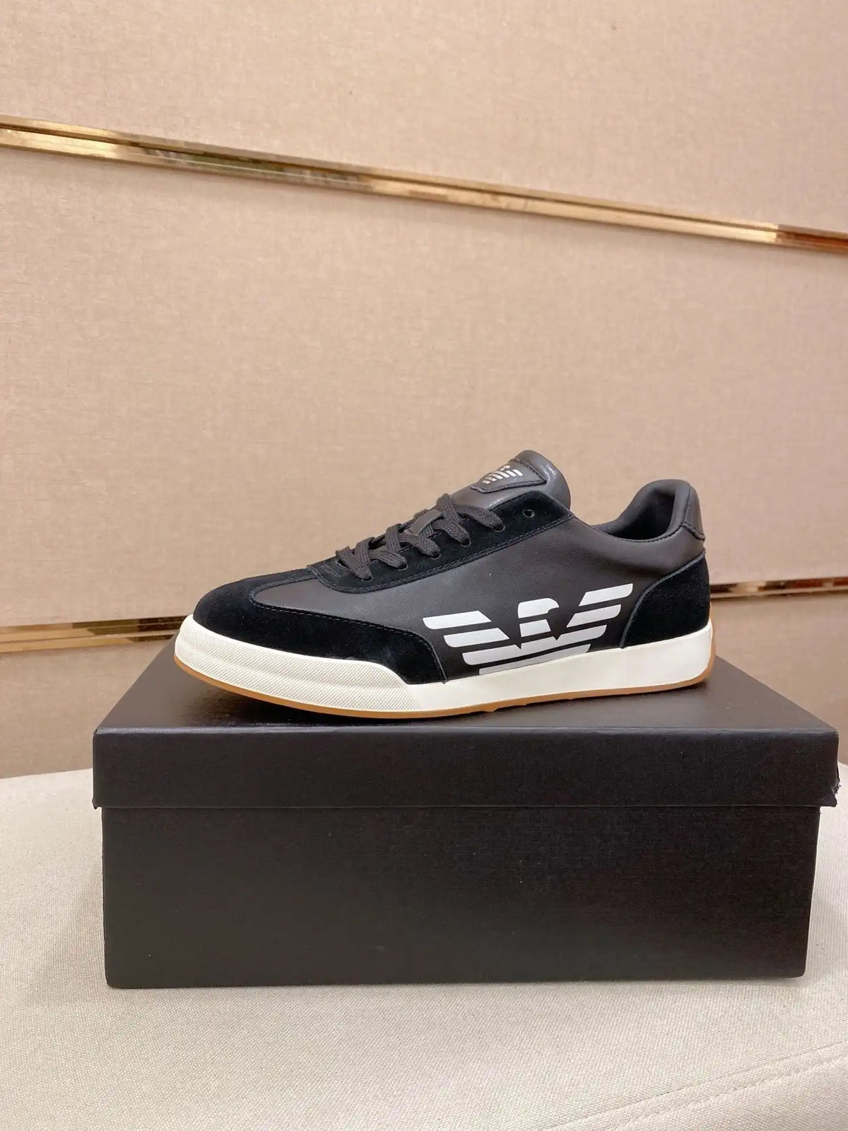 Armani* Men's Code: 0816B60 Size: 38-44