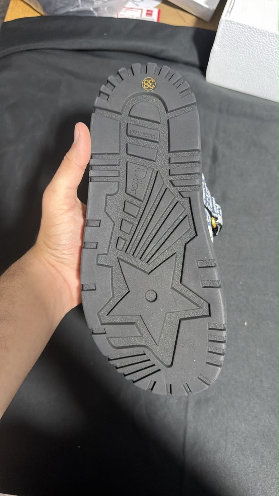 Dior slipper stock