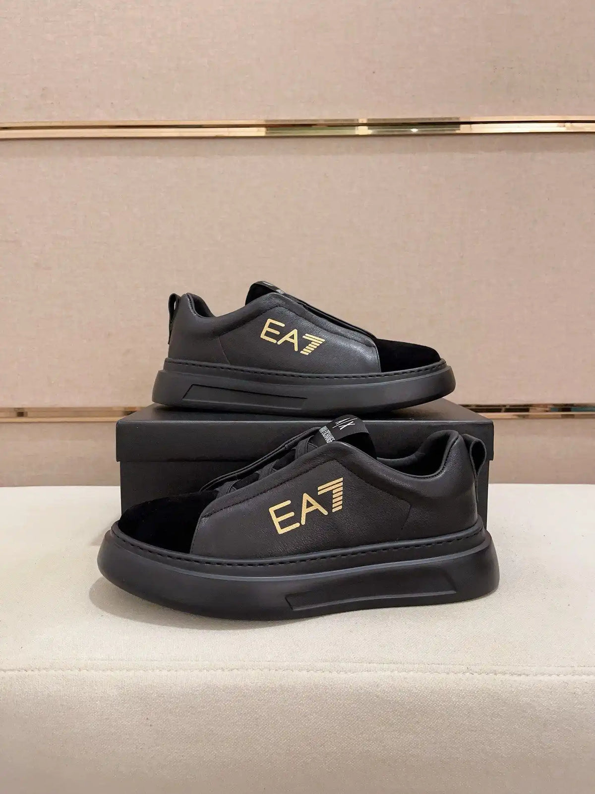 Armani Men's Edition Code: 0217B Size: 38-44