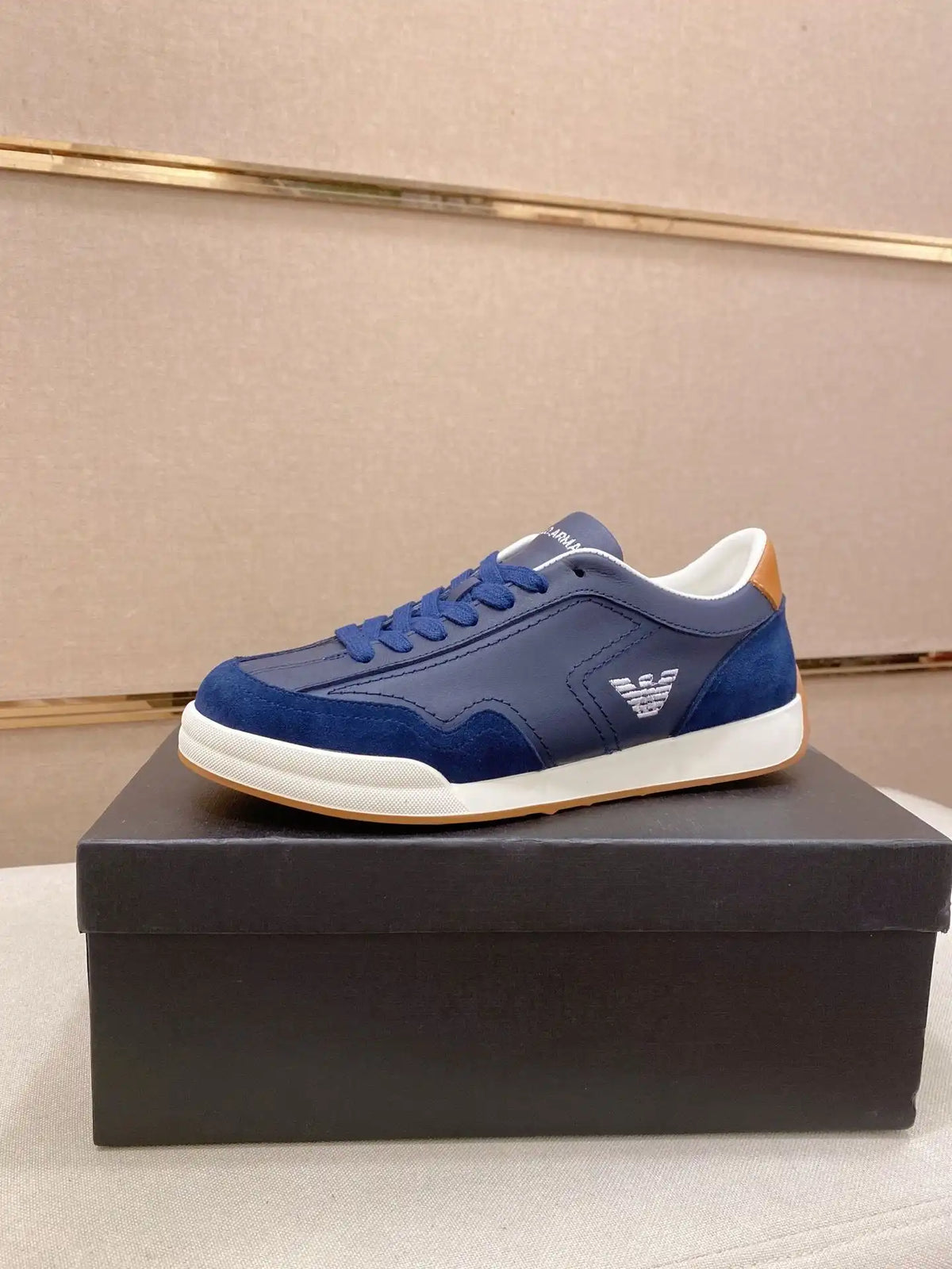 Armani* Men's Code: 0905B60 Size: 38-44