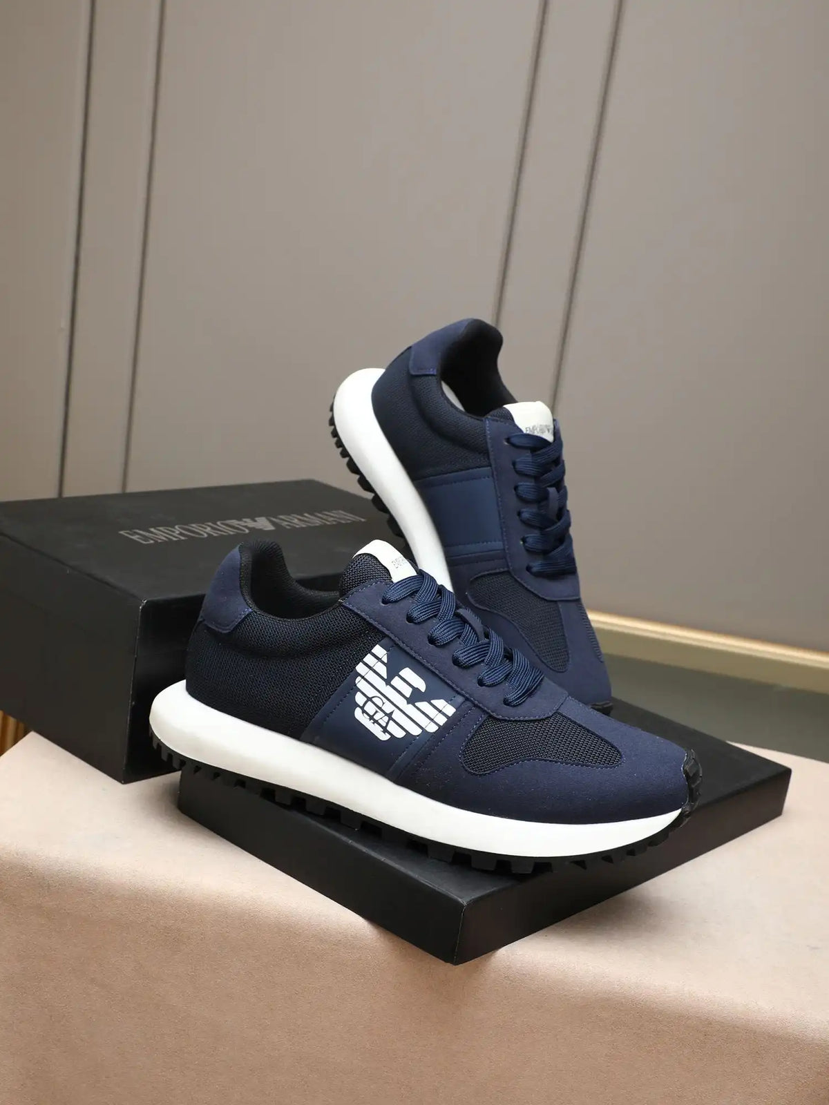 Armani* Men's Code: 0721B40 Size: 38-44 (45 Custom made without return)