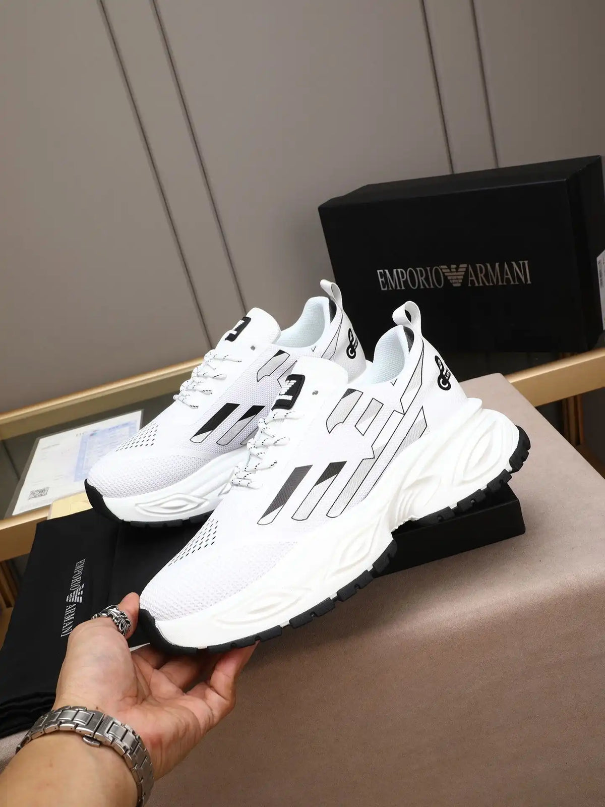 Armani* Men's Code: 09B60 Size: 38-44 (45 customized products without return)