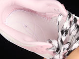 【330】[DV3054-600]-[SB DUNK LOW PINK FOAM/PURE PLATINUM/PHANTOM]-[WOMAN:36-40]