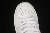SB DUNK LOW WHITE/PINK