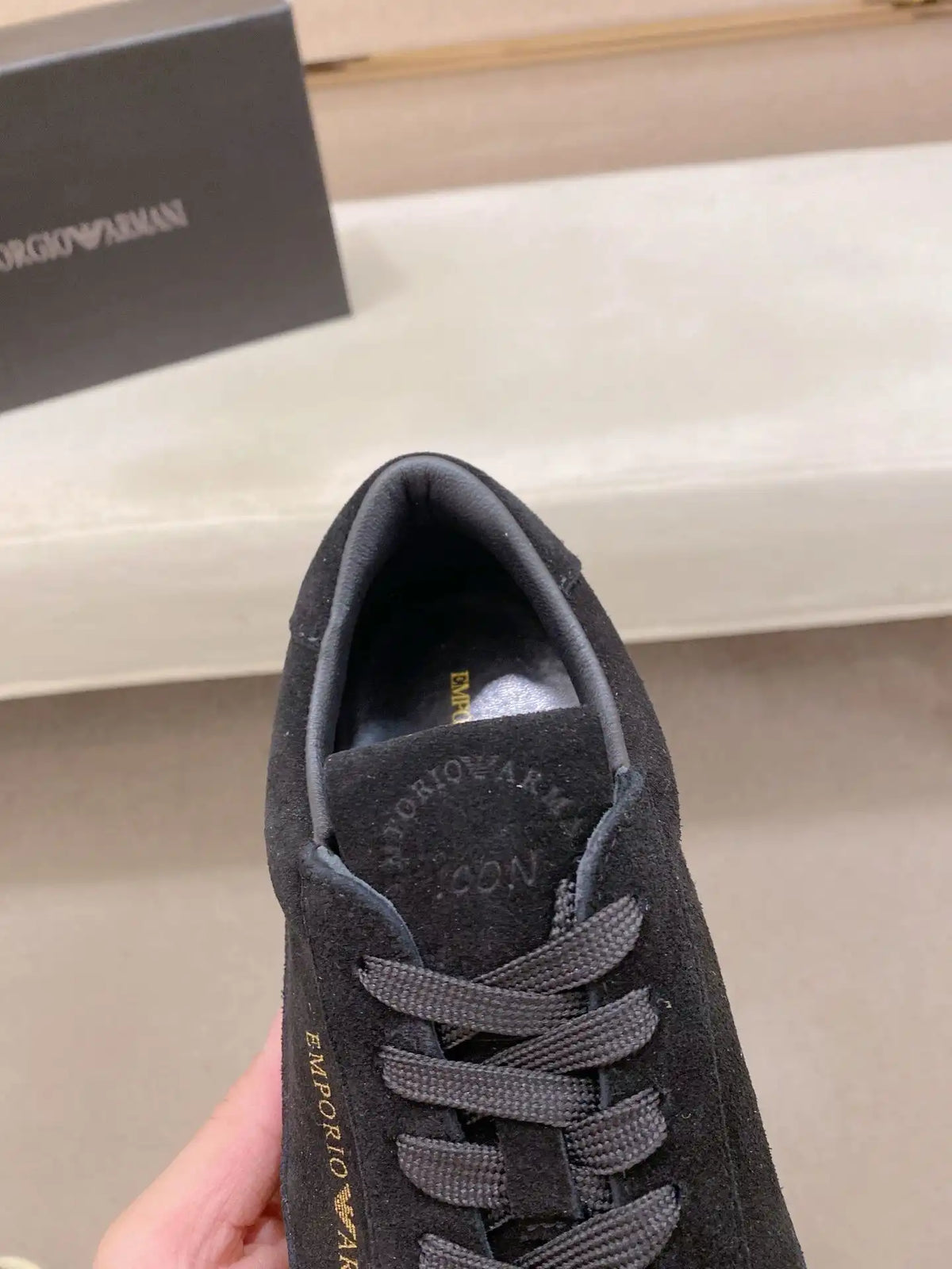 Armani* Men's Model Code: 0828B Size: 38-44 (45 customized)