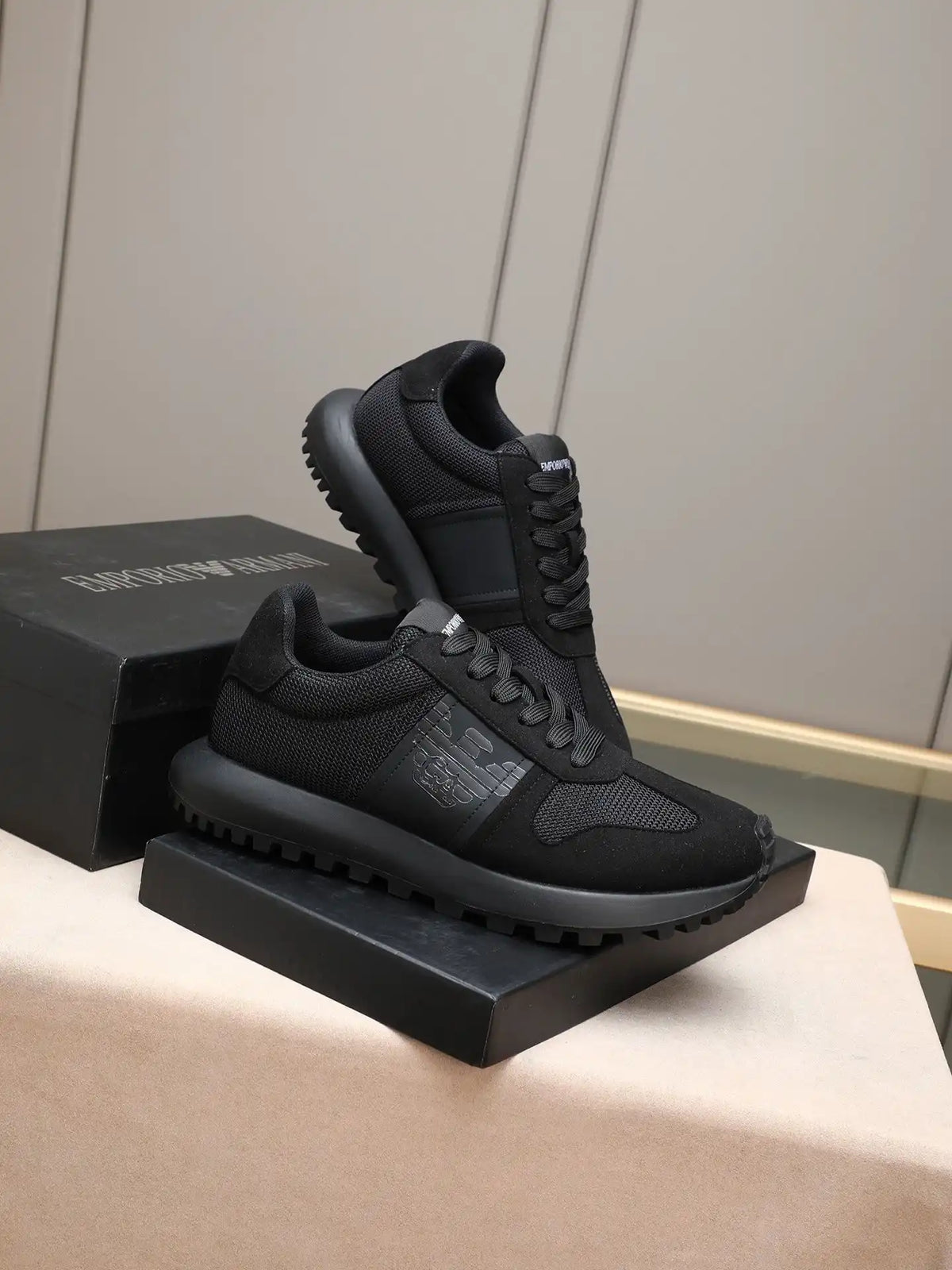 Armani* Men's Code: 0721B40 Size: 38-44 (45 Custom made without return)