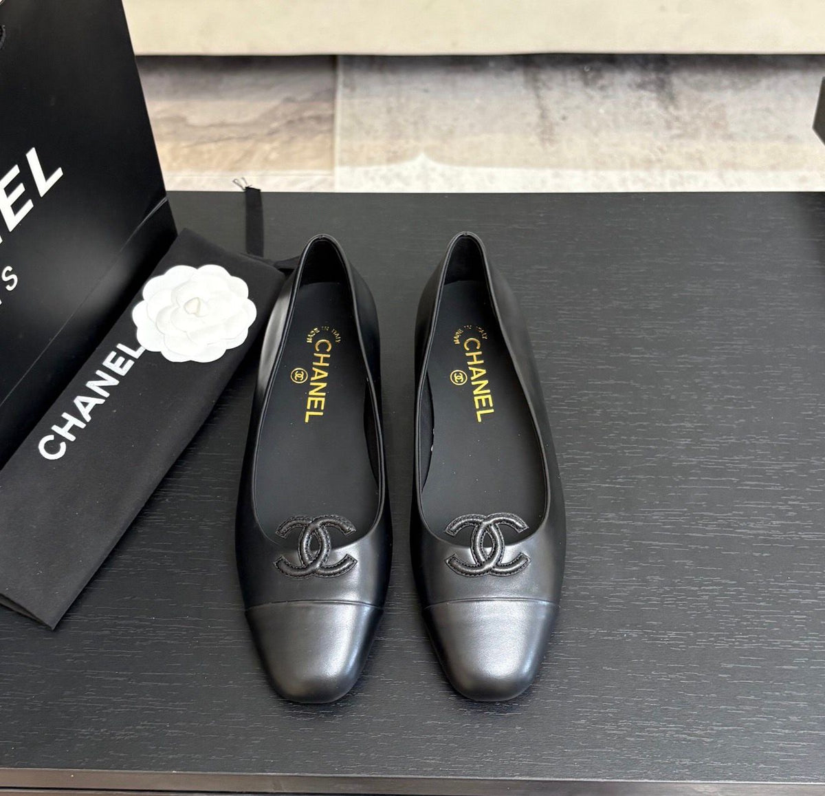 lambskin leather CC ballet flats featuring a stitched CC logo on the toe cap