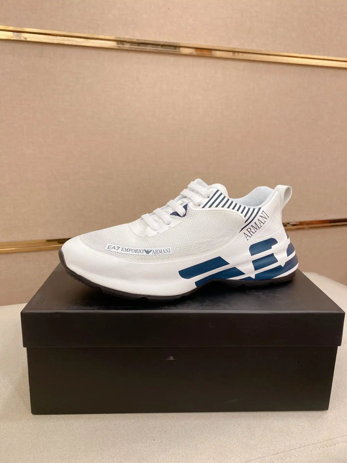 Armani* Men's Code: 0628C10 Size: 38-44 (45 46 Custom made without return)