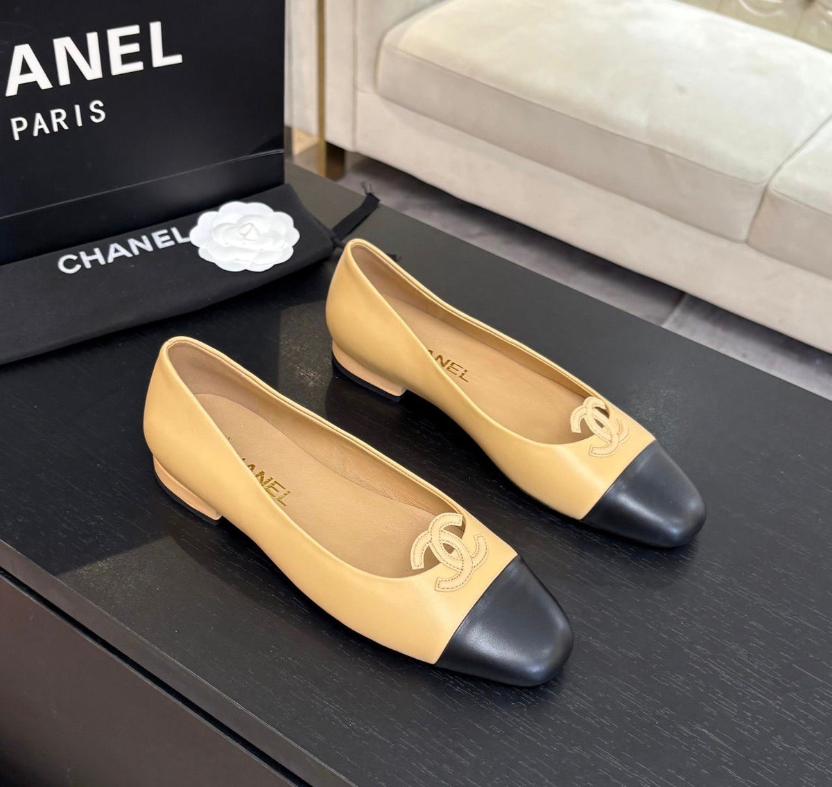 lambskin leather CC ballet flats featuring a stitched CC logo on the toe cap