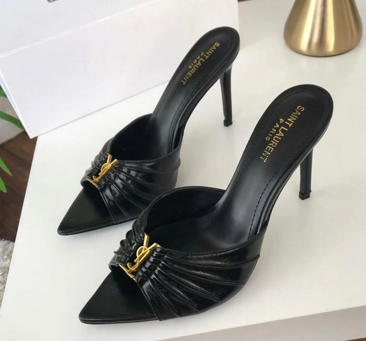 Yves Saint Lauren high heels sandal