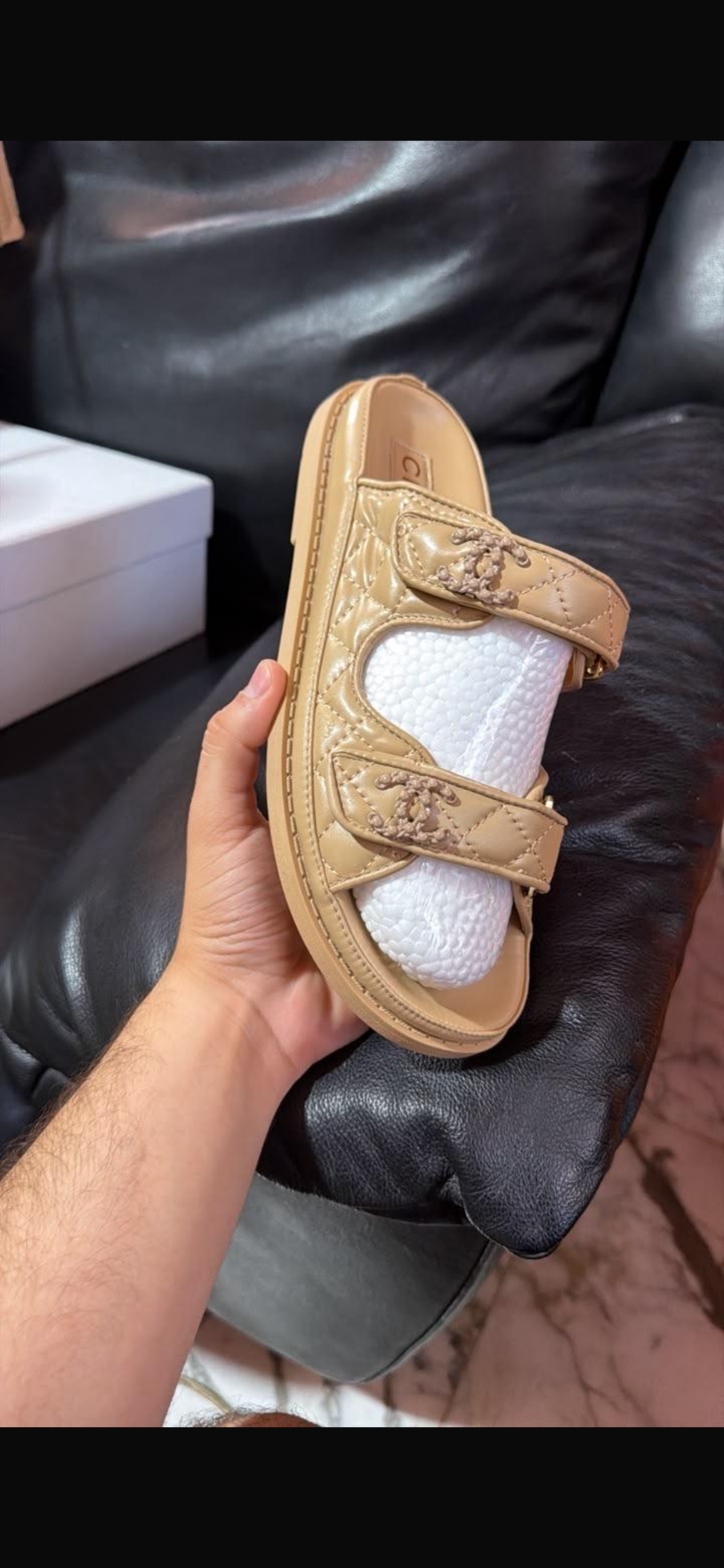 Channel slipper stock