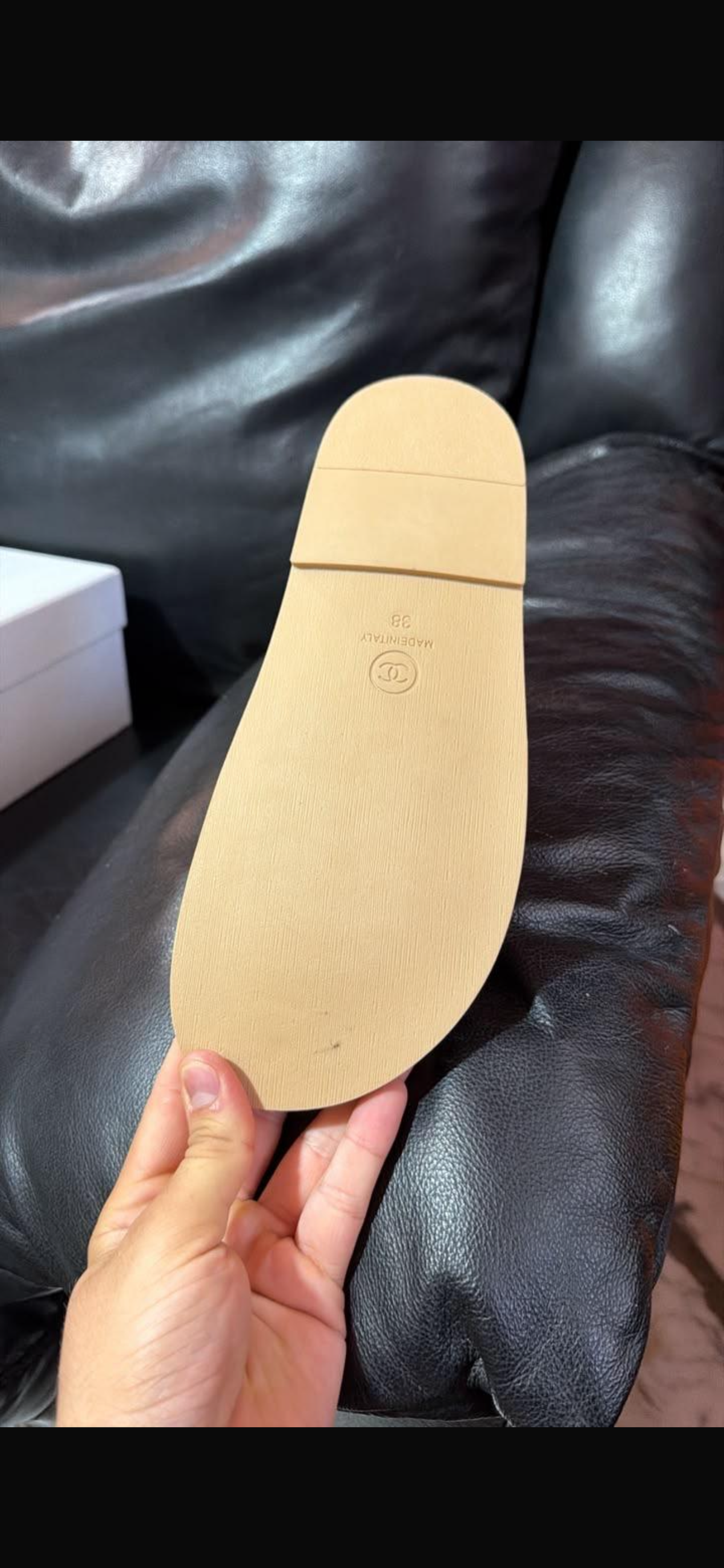 Channel slipper stock