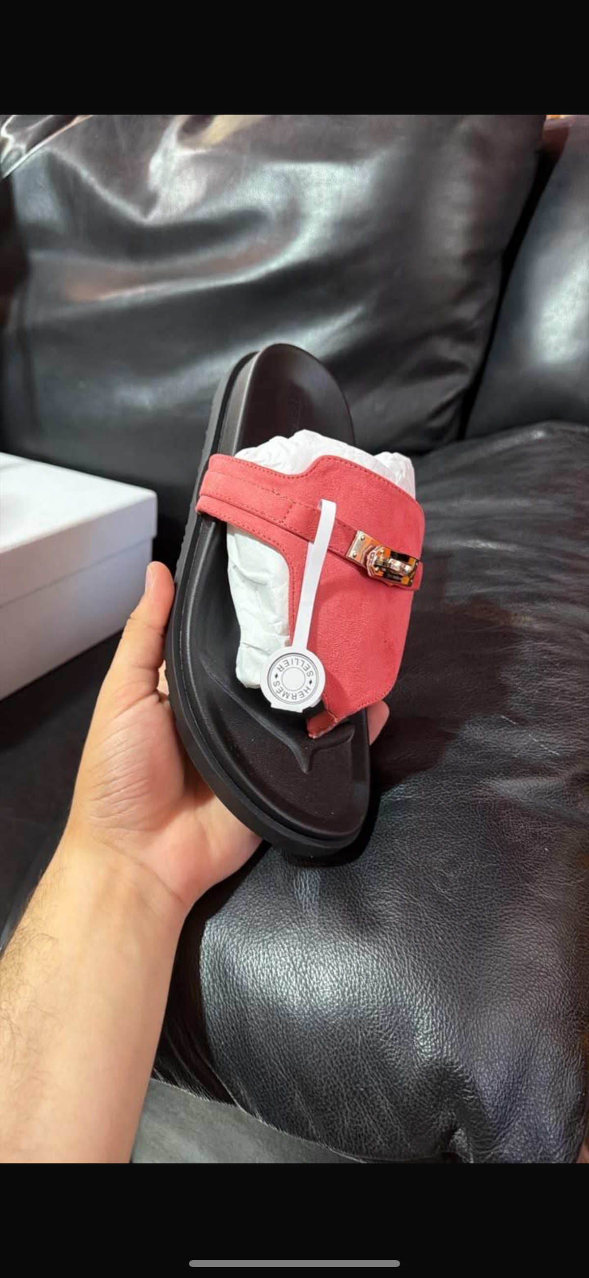Hermes slipper stock