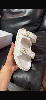 Channel slipper stock