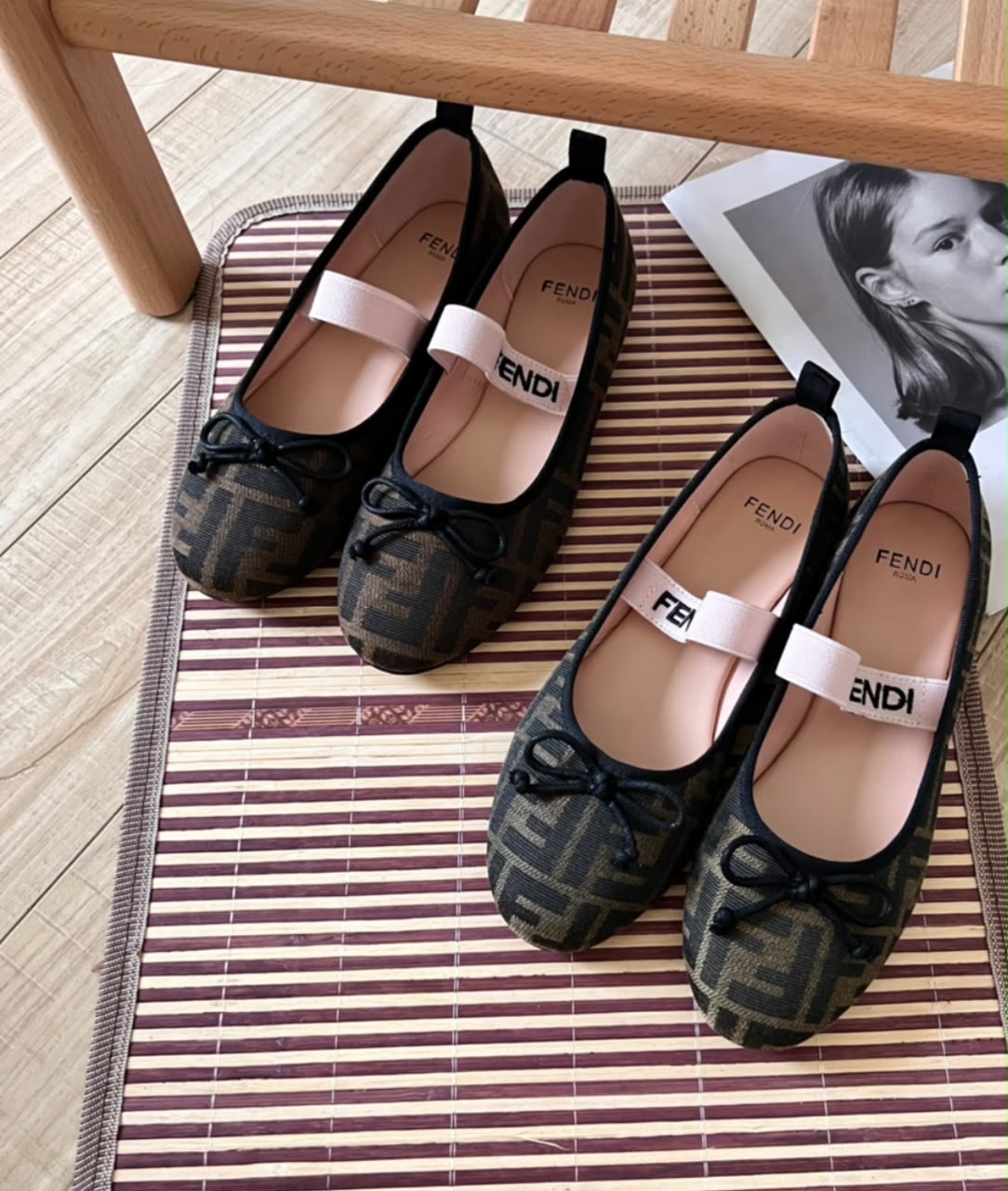Fendi FF-jacquard ballerina shoes featuring an all-over tobacco monogram pattern and a branded elastic strap.( from 35-to42)