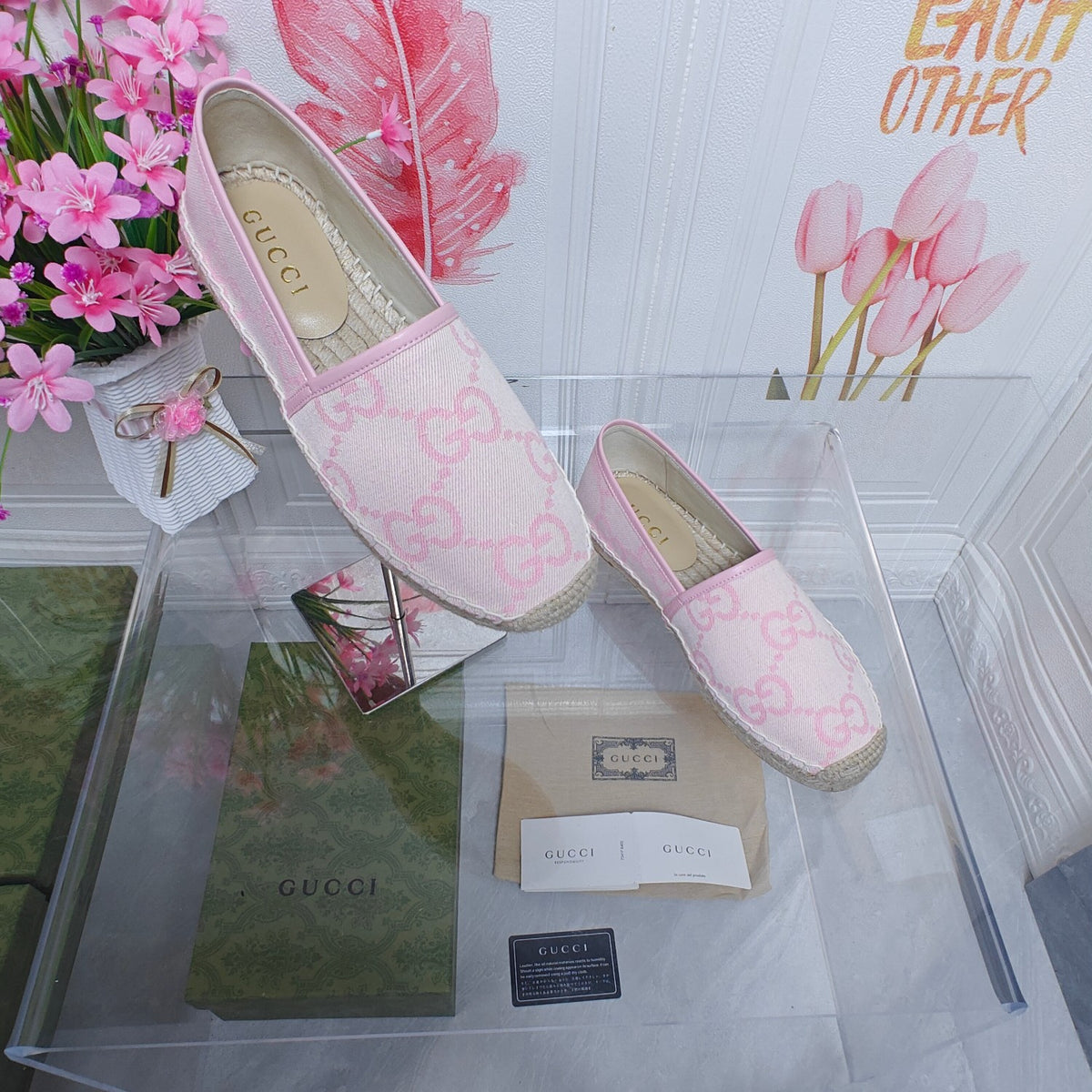 2025 New Colors Early Spring Gucci Gucci's classic logo canvas espadrilles