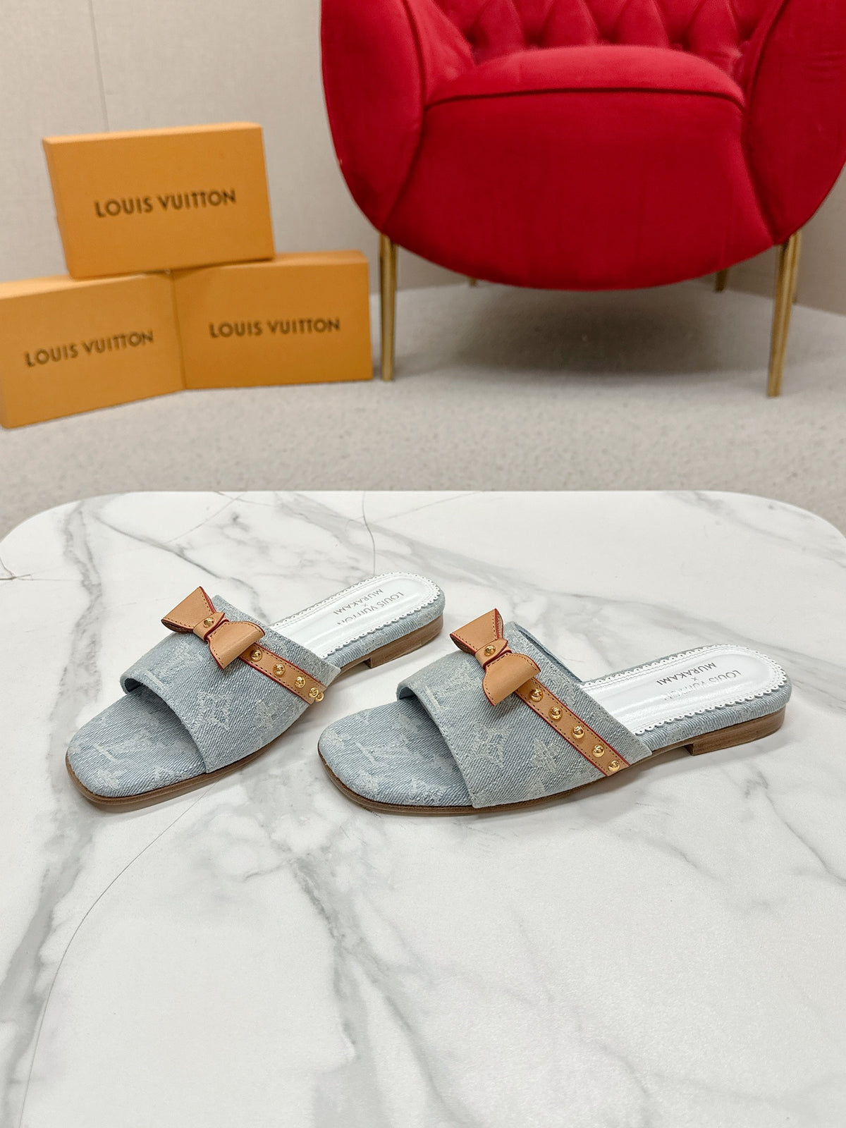 LOVE LOVE Chunky Heel Sandals Louis Vuitton Premium Version