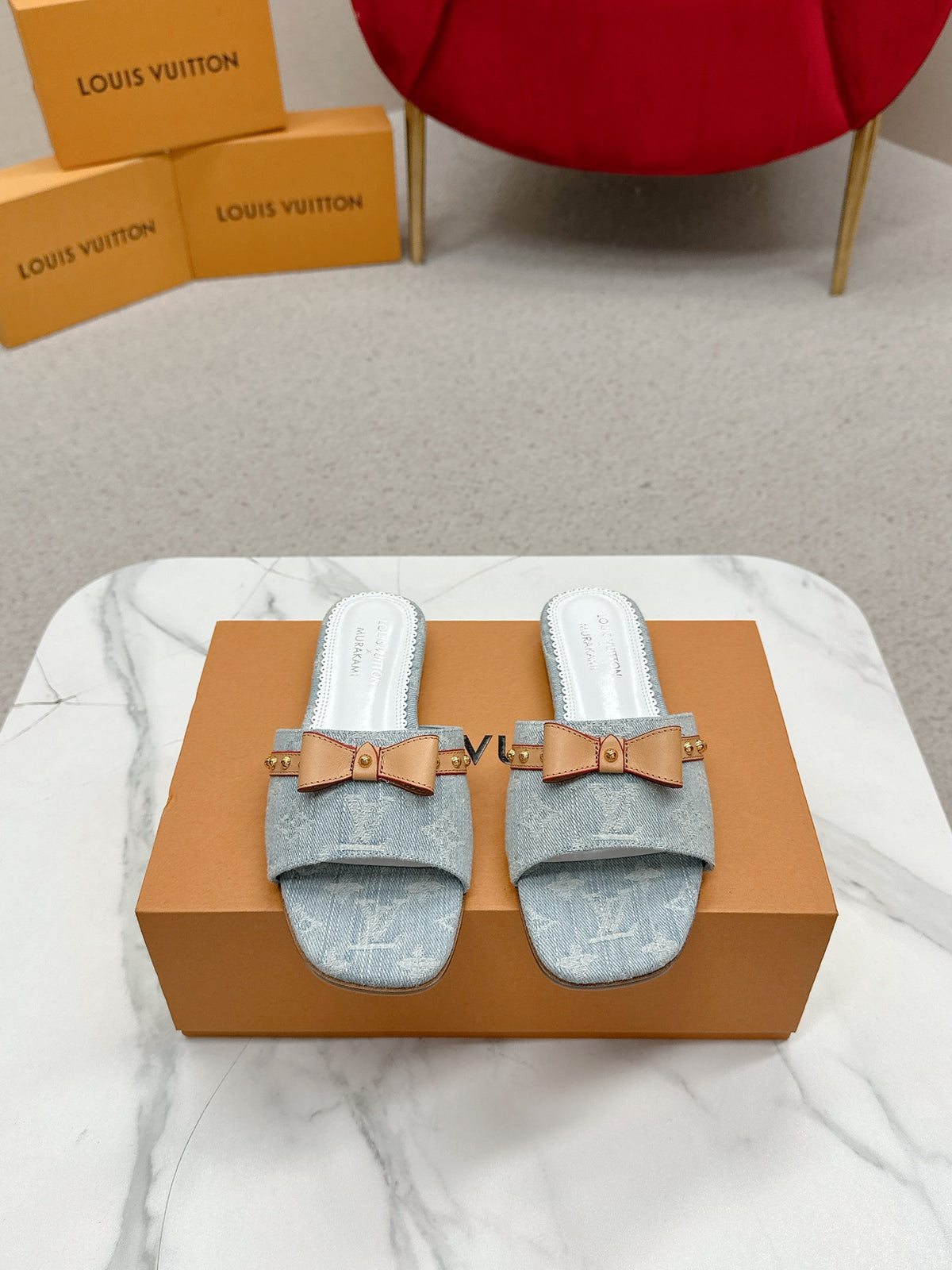 LOVE LOVE Chunky Heel Sandals Louis Vuitton Premium Version