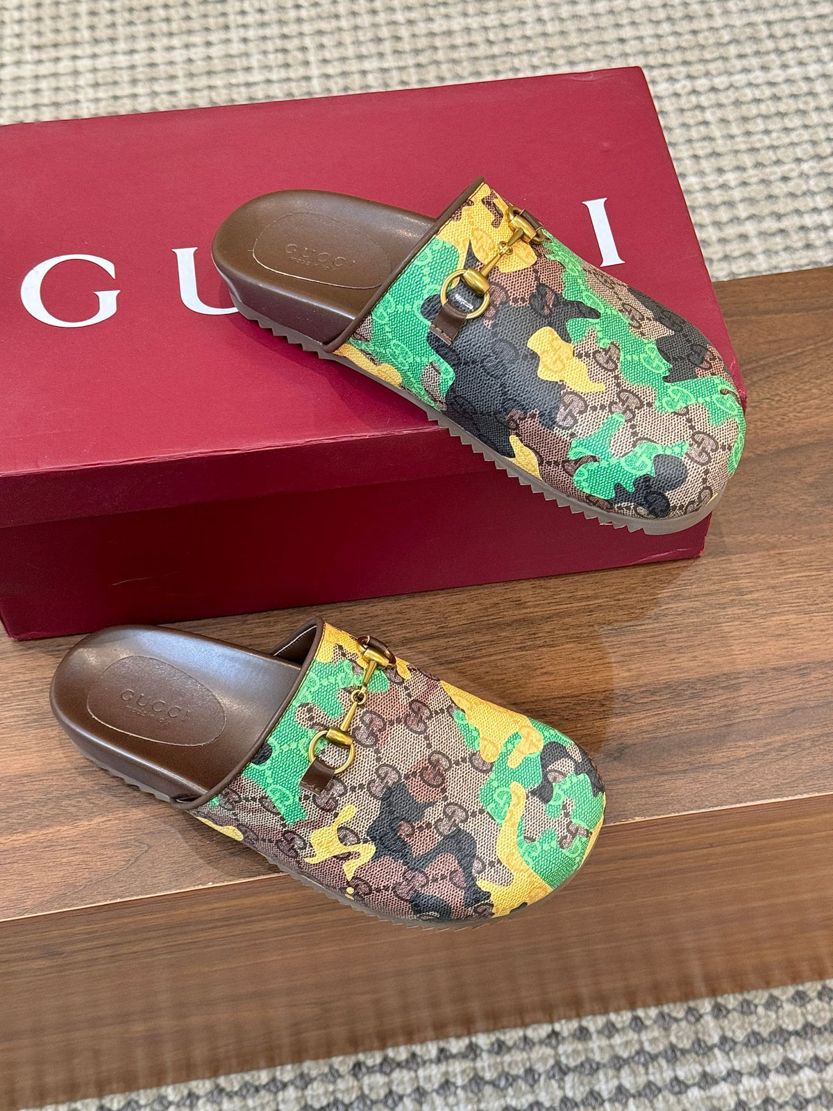 [Women's & Men's] Gucci Limited Edition Bag and Slippers