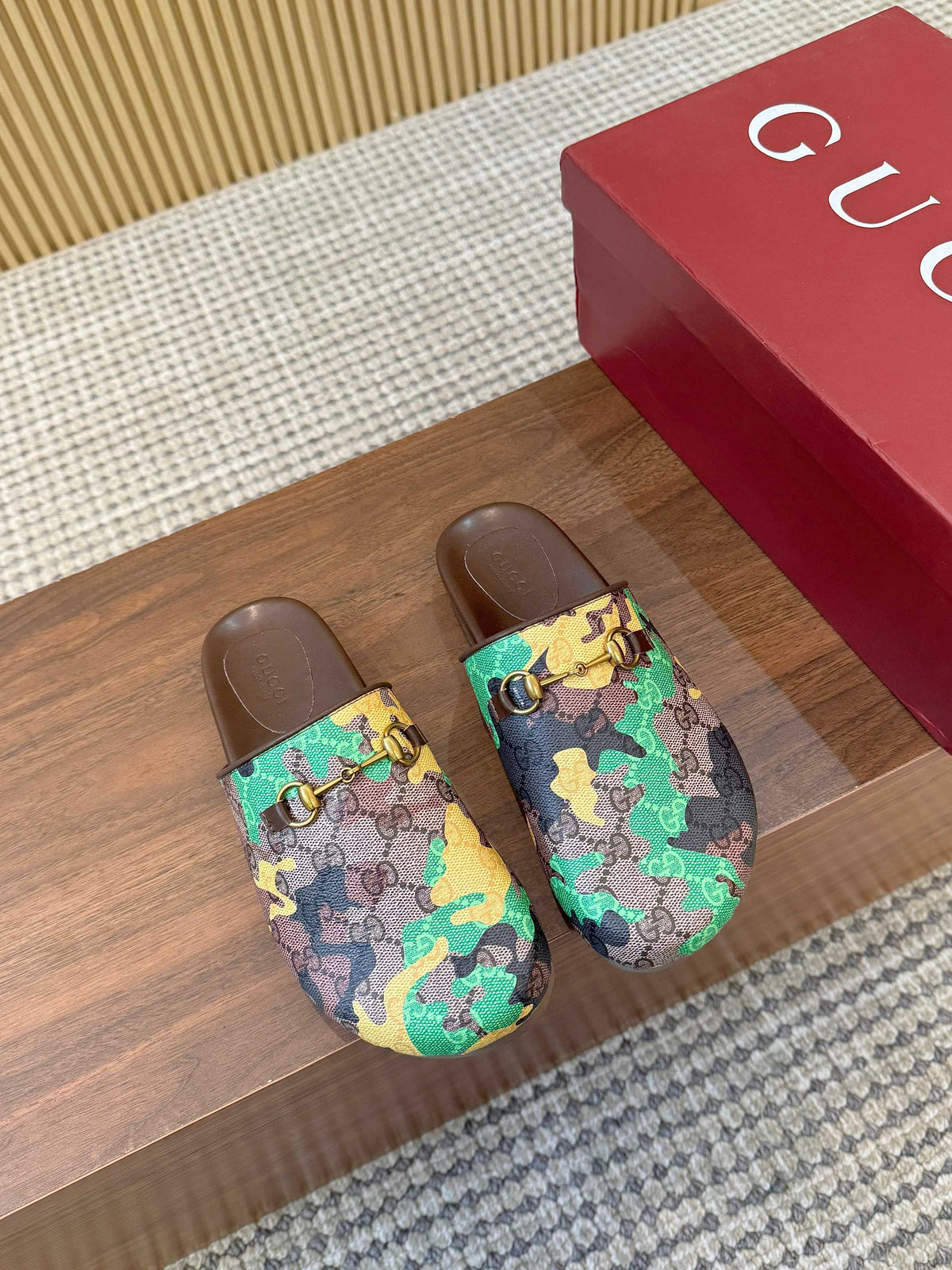 [Women's & Men's] Gucci Limited Edition Bag and Slippers