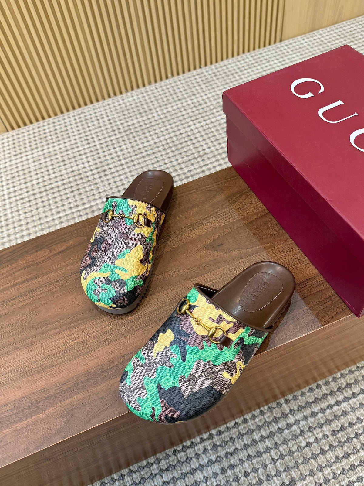 [Women's & Men's] Gucci Limited Edition Bag and Slippers
