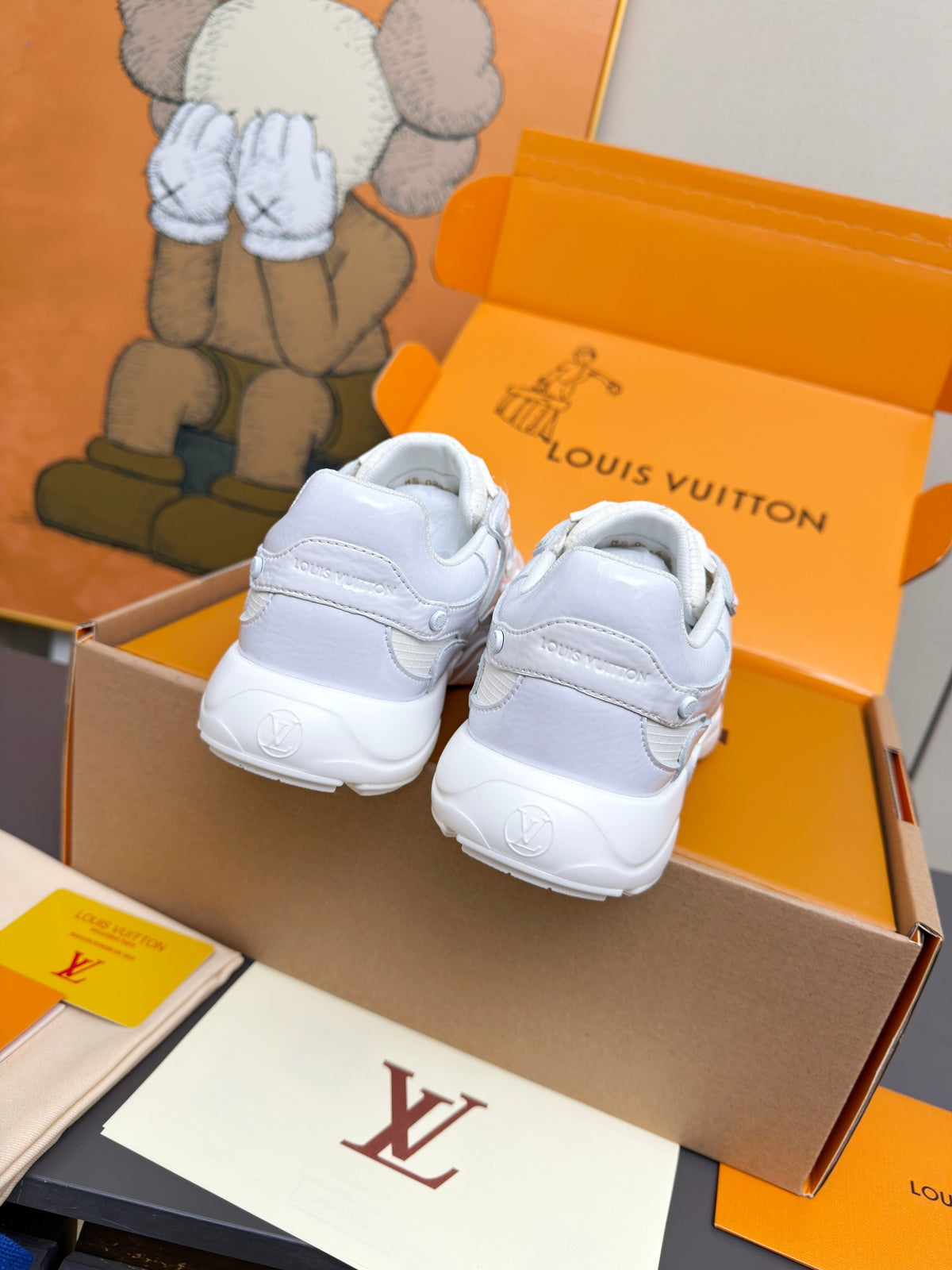 New LV couple sneakers in the latest colors