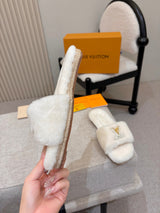 p325 LV Wool Women's Furry Slippers