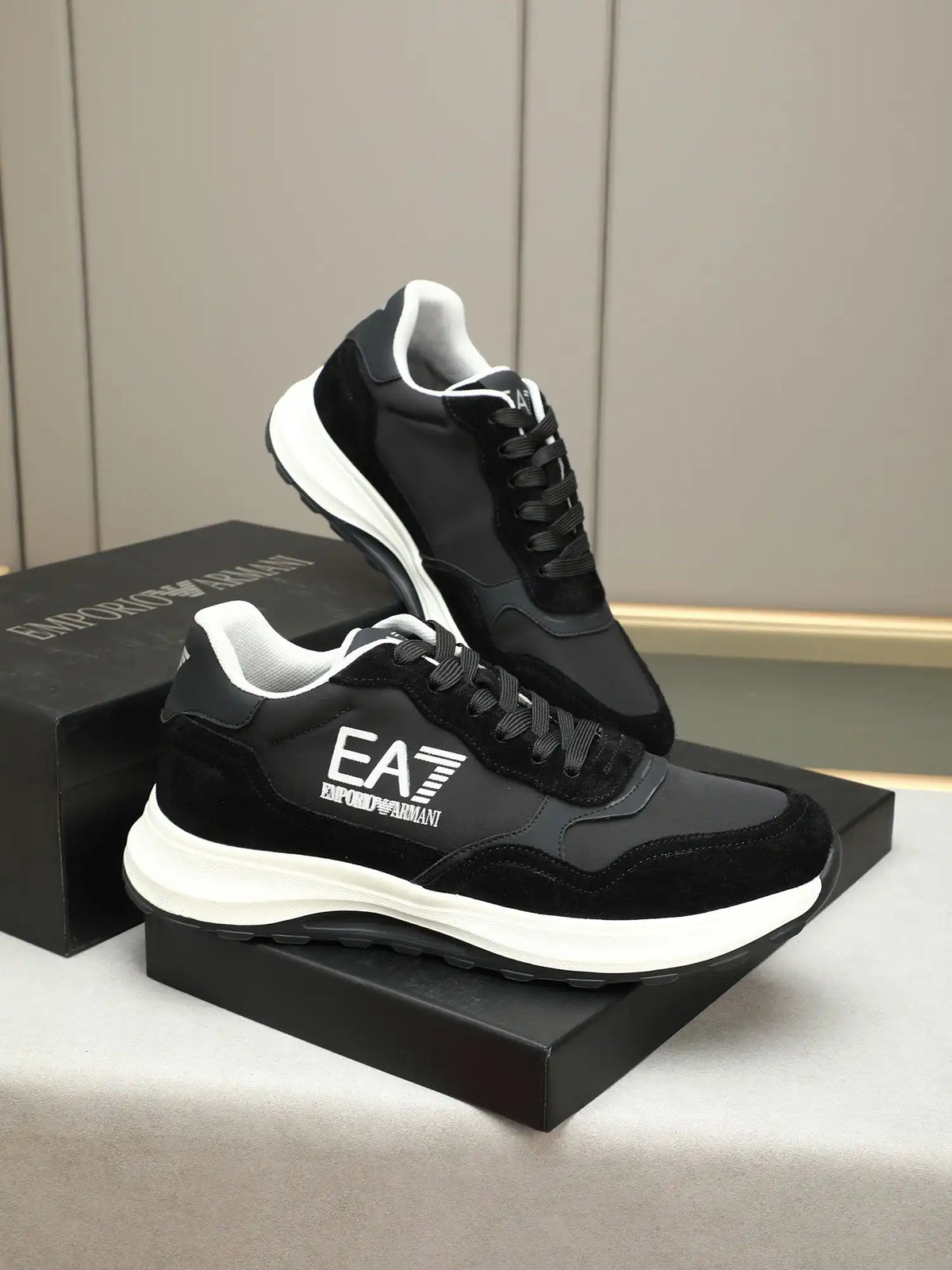 Armani Men's Style Code: 0423B60 Size: 38-44 (45 Customized)