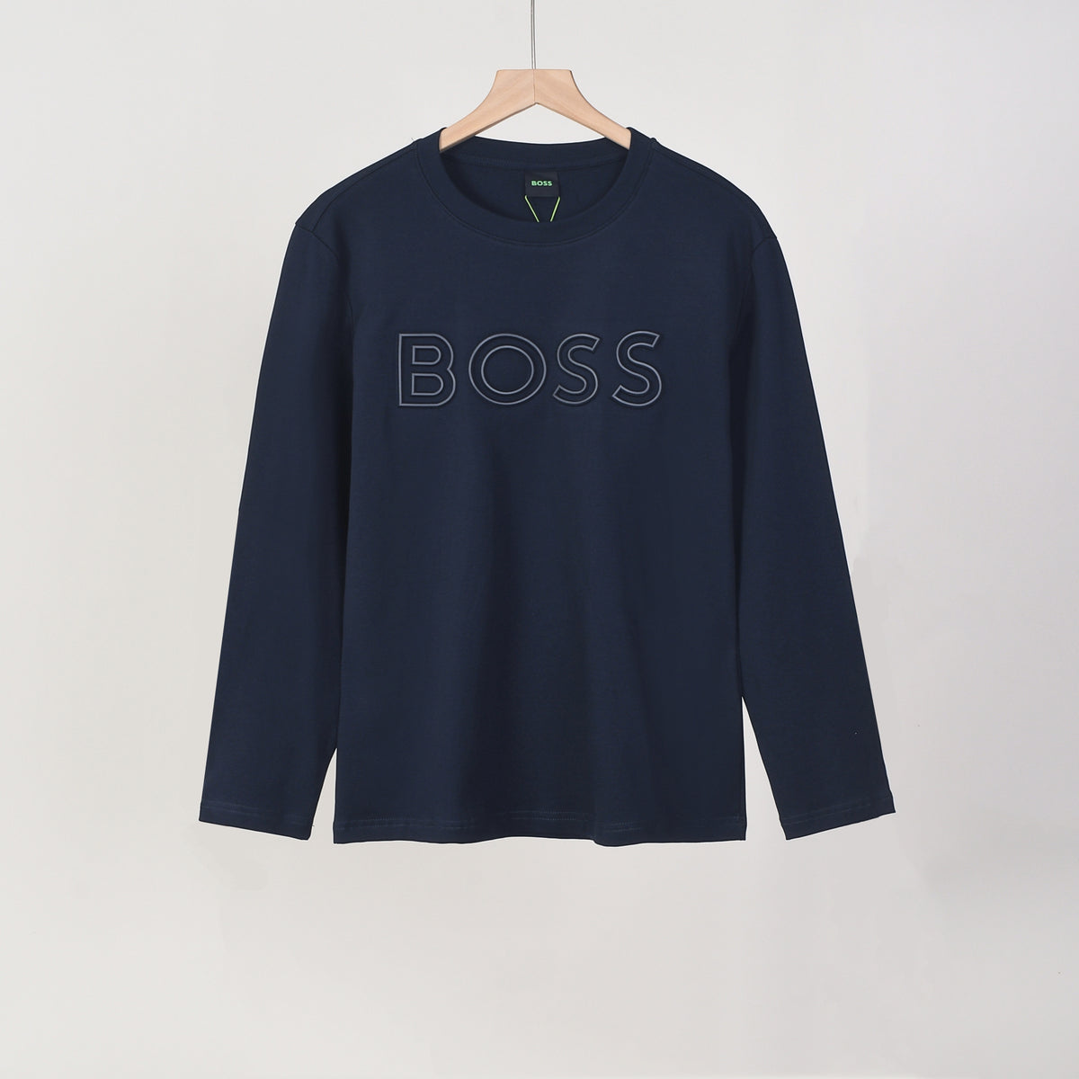 511#BOSS圆领长袖T恤