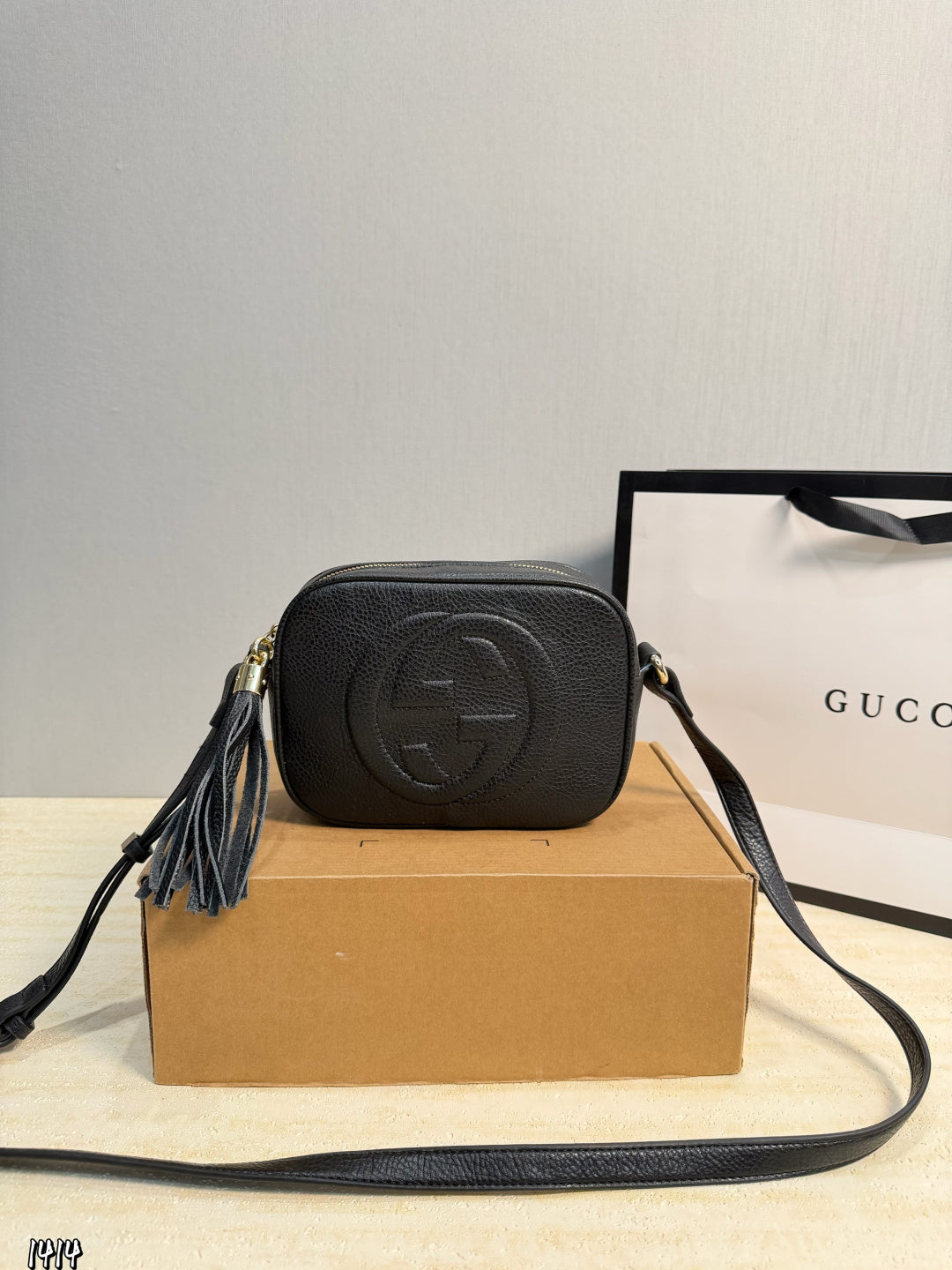 ❤️(Gift Box Packaging)❤️ Gucci Double G Tassel Camera Bag ⚠️Size 20.15