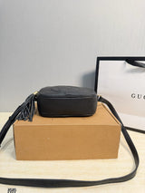 ❤️(Gift Box Packaging)❤️ Gucci Double G Tassel Camera Bag ⚠️Size 20.15
