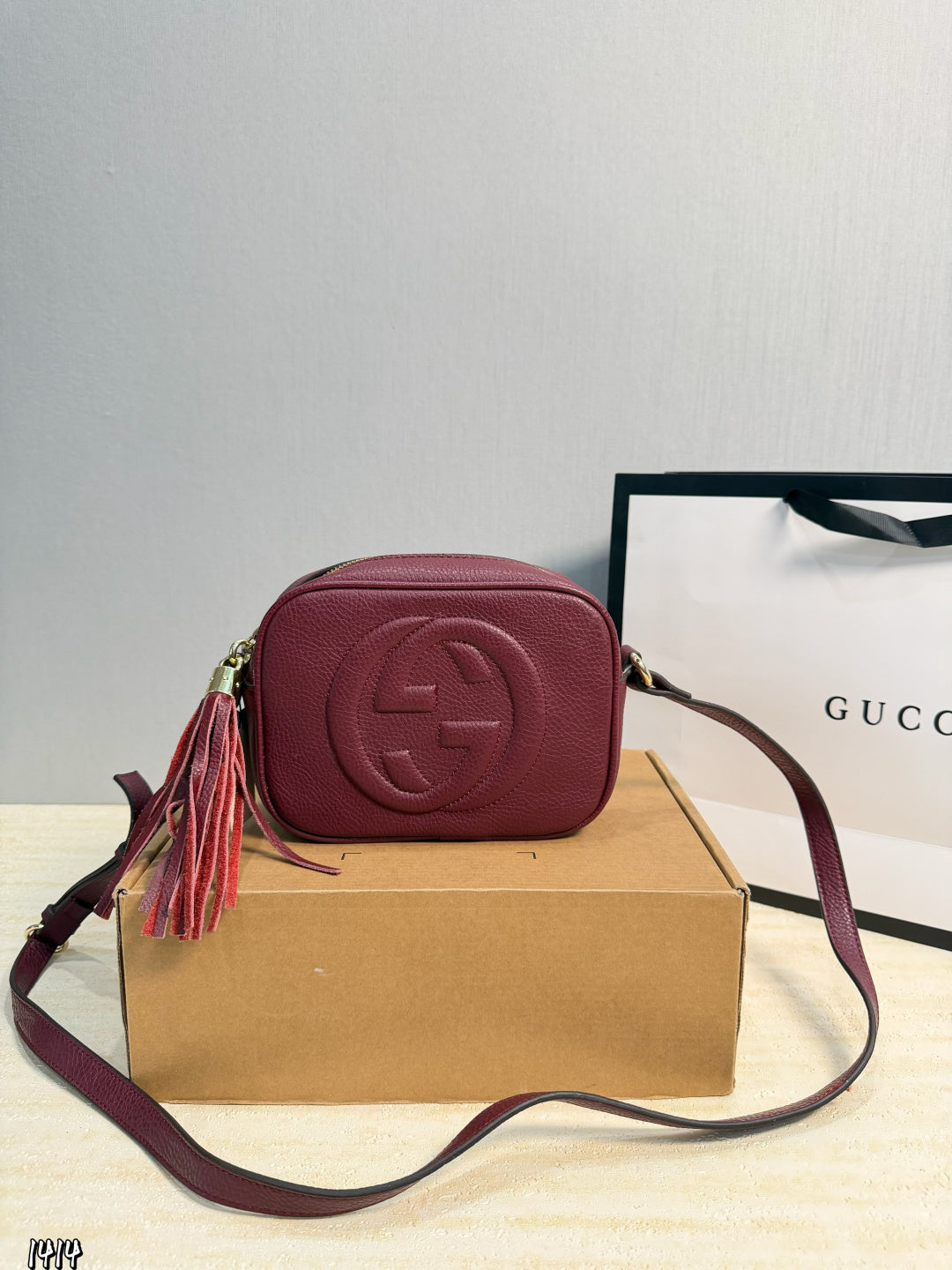 ❤️(Gift Box Packaging)❤️ Gucci Double G Tassel Camera Bag ⚠️Size 20.15