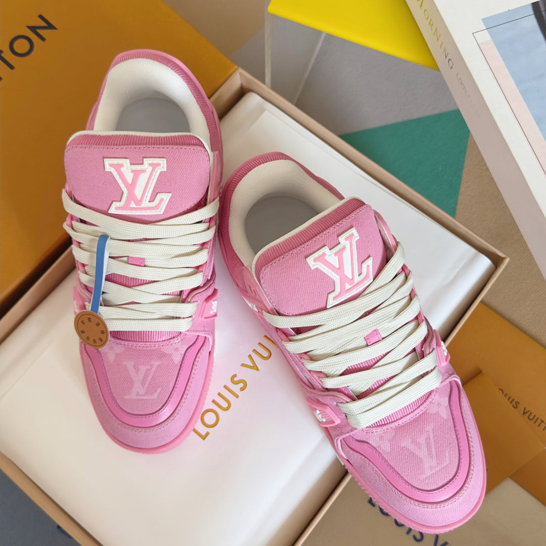 Top-tier version: Women's Louis Vuitton Trainer series casual sneakers/skate shoes