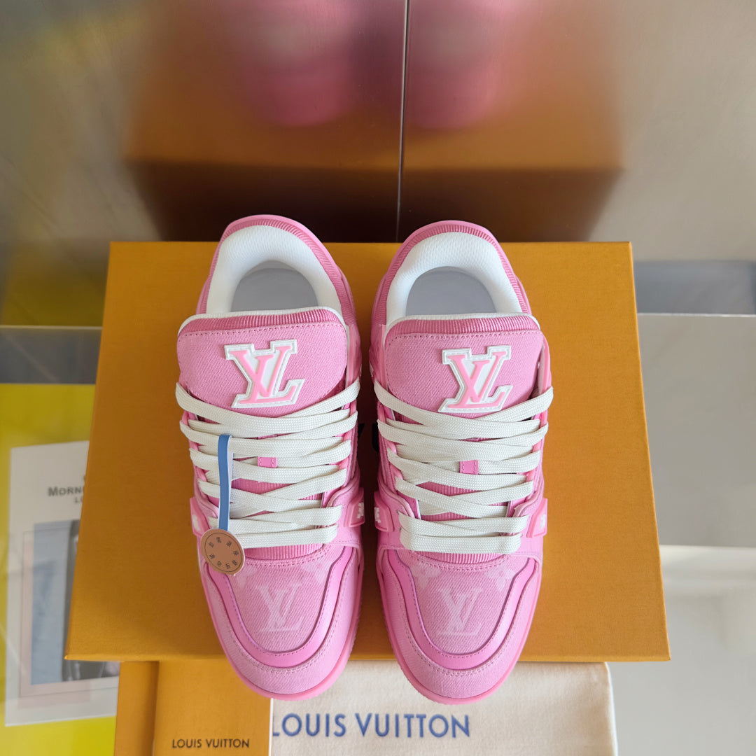 Top-tier version: Women's Louis Vuitton Trainer series casual sneakers/skate shoes
