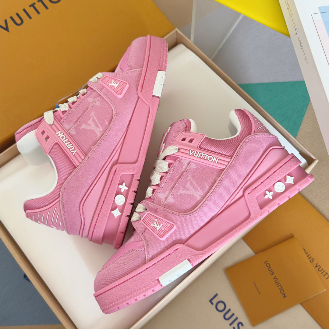 Top-tier version: Women's Louis Vuitton Trainer series casual sneakers/skate shoes