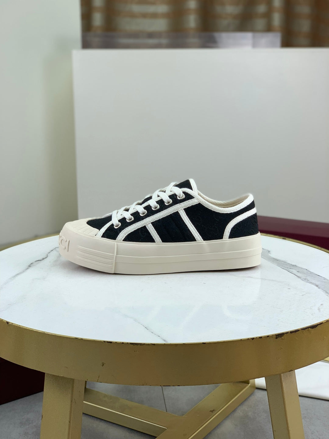 Factory direct price for women's Gucci platform canvas shoes