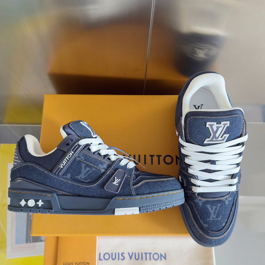 Louis Vuitton Trainer series casual sneakers/skate shoes for couples
