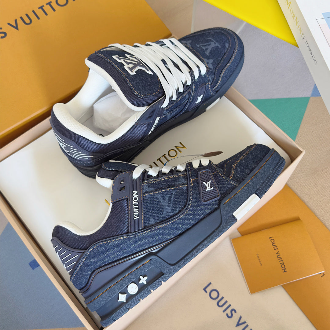 Louis Vuitton Trainer series casual sneakers/skate shoes for couples