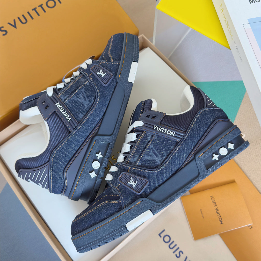 Louis Vuitton Trainer series casual sneakers/skate shoes for couples