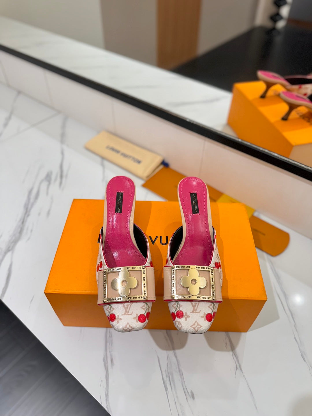 Latest LV runway sandals
