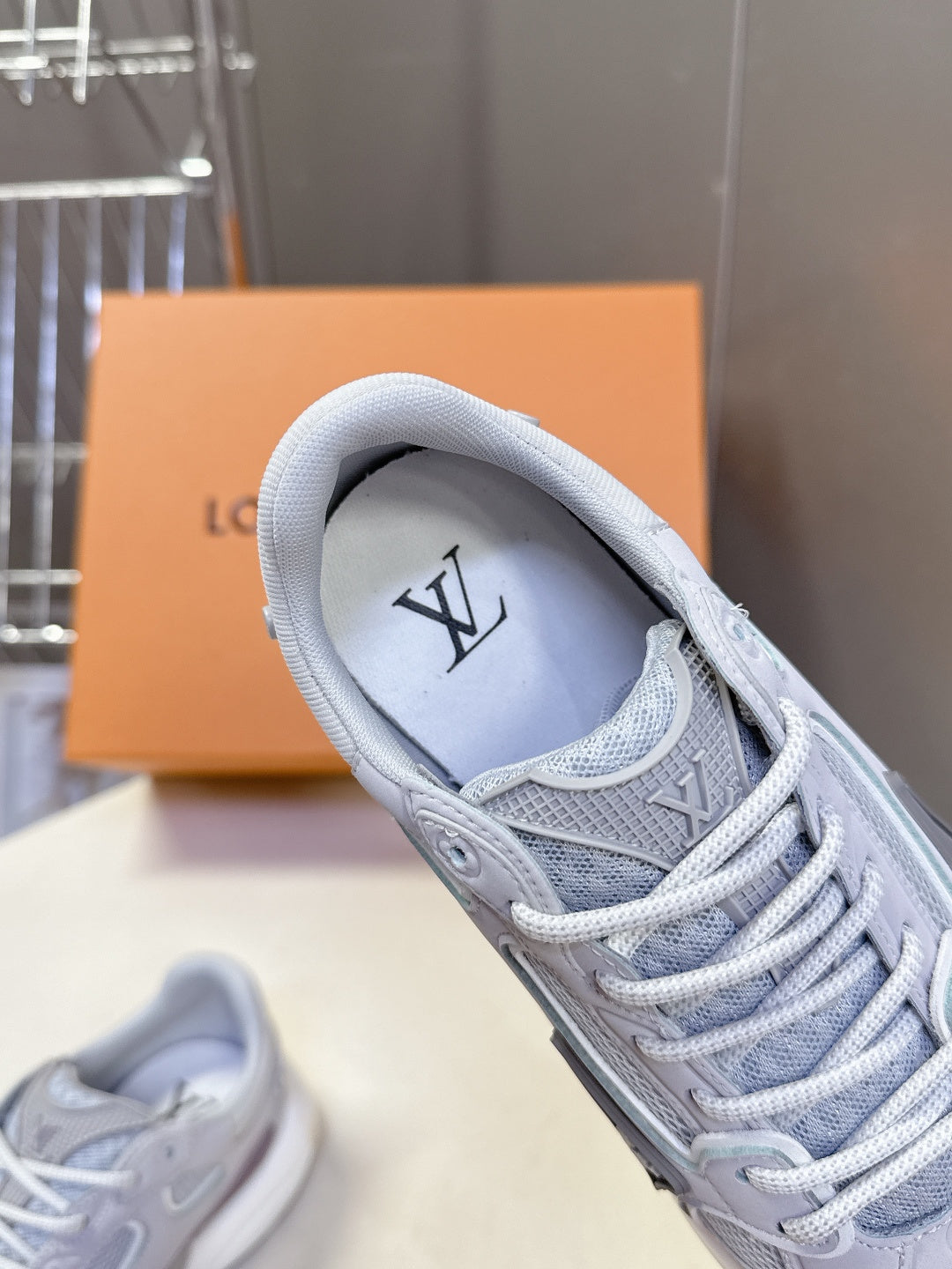 Men's + 10 LV Louis Vuitton OLYMPIA Couple Sneakers